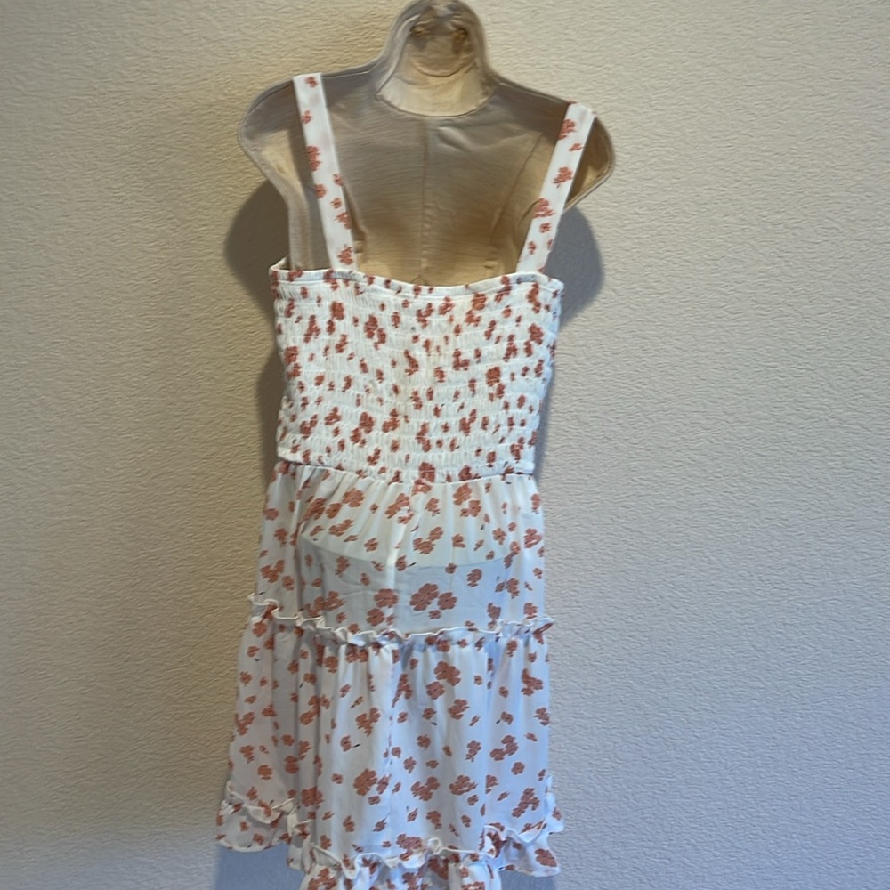 Dress - Picture 5 of 8